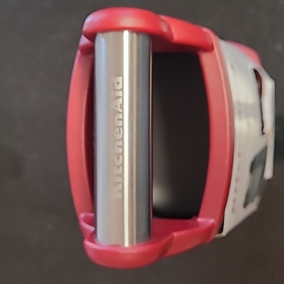 Kitchenaid Box Grater w/Covered Container - Picture 7 of 8